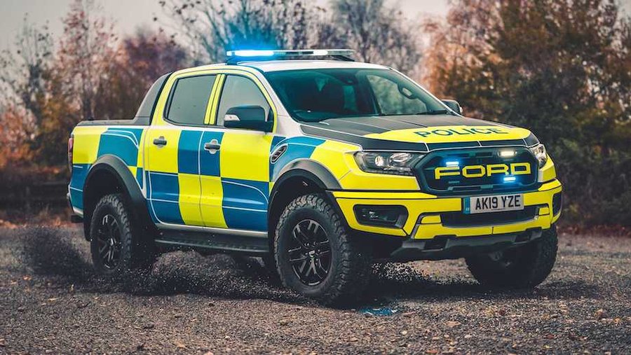 Ford Focus ST and Ranger Raptor are Police Pursuit Cars