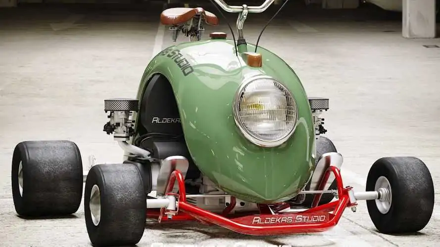 This cute Go-Kart is made from Volkswagen Beetle Fender