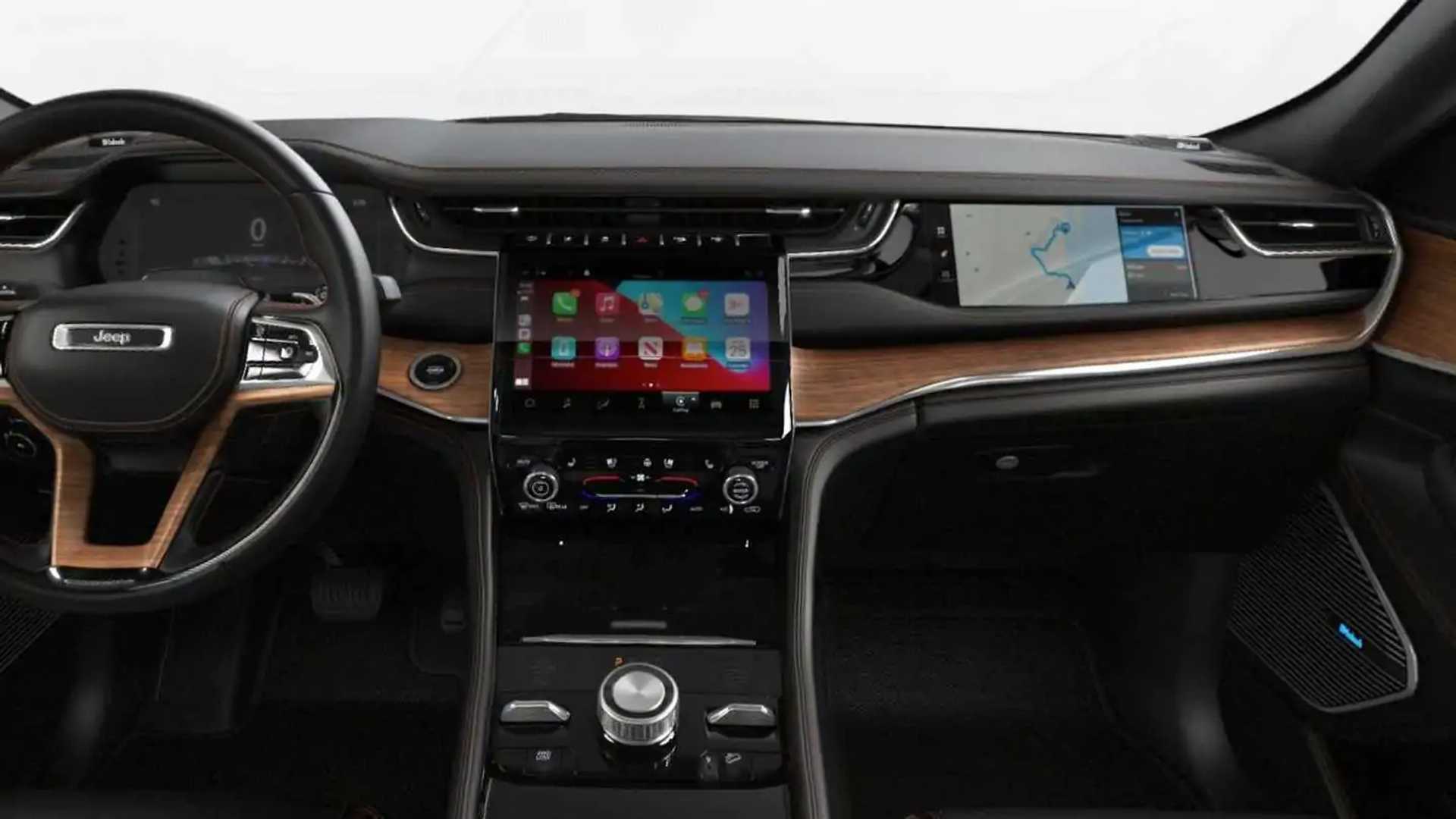 2022 Jeep Grand Cherokee L to Get an Optional Front Passenger Screen