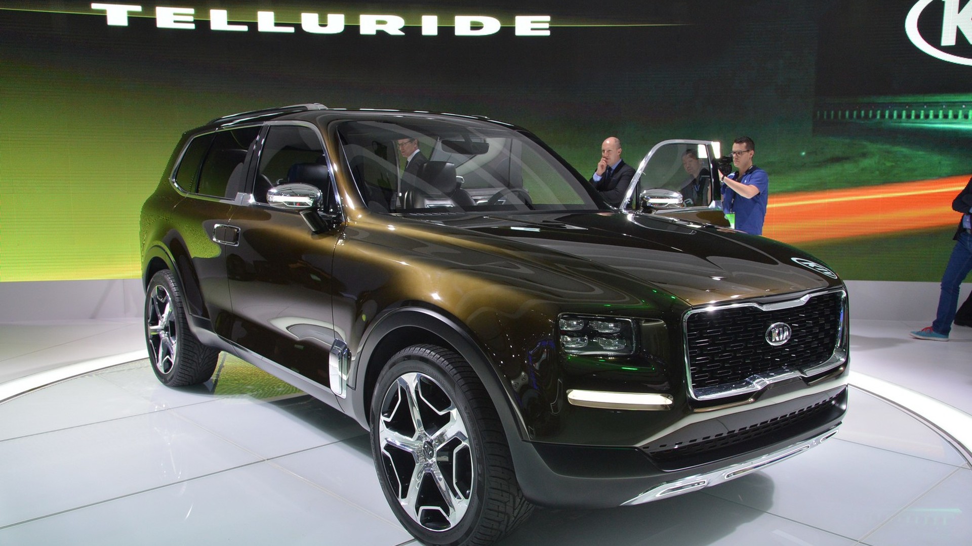 Why the Kia Telluride Concept's Most Coolest Details Didn’t Make it to Production