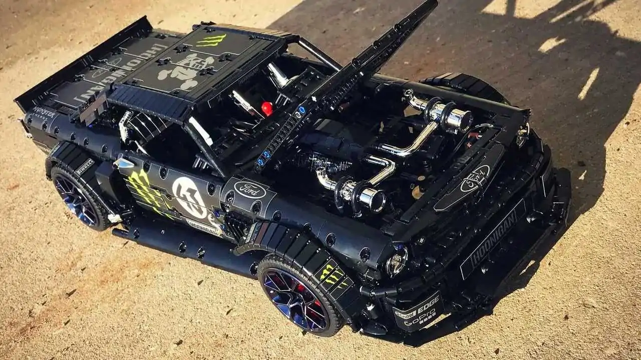 Lego Hoonicorn Mustang is the Most Insane Custom Technic Built Ever