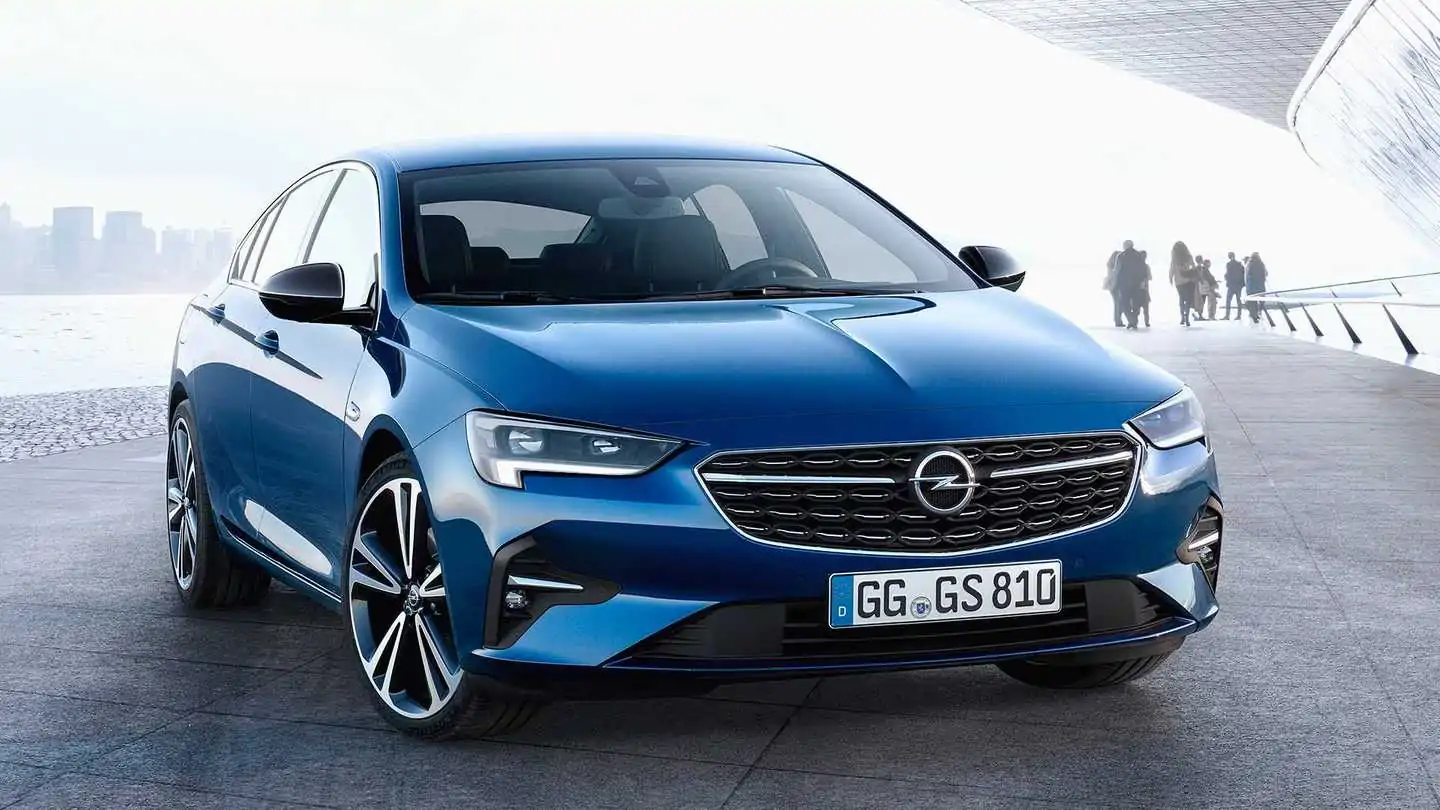 2020 Opel Insignia gets the mildest of Facelifts