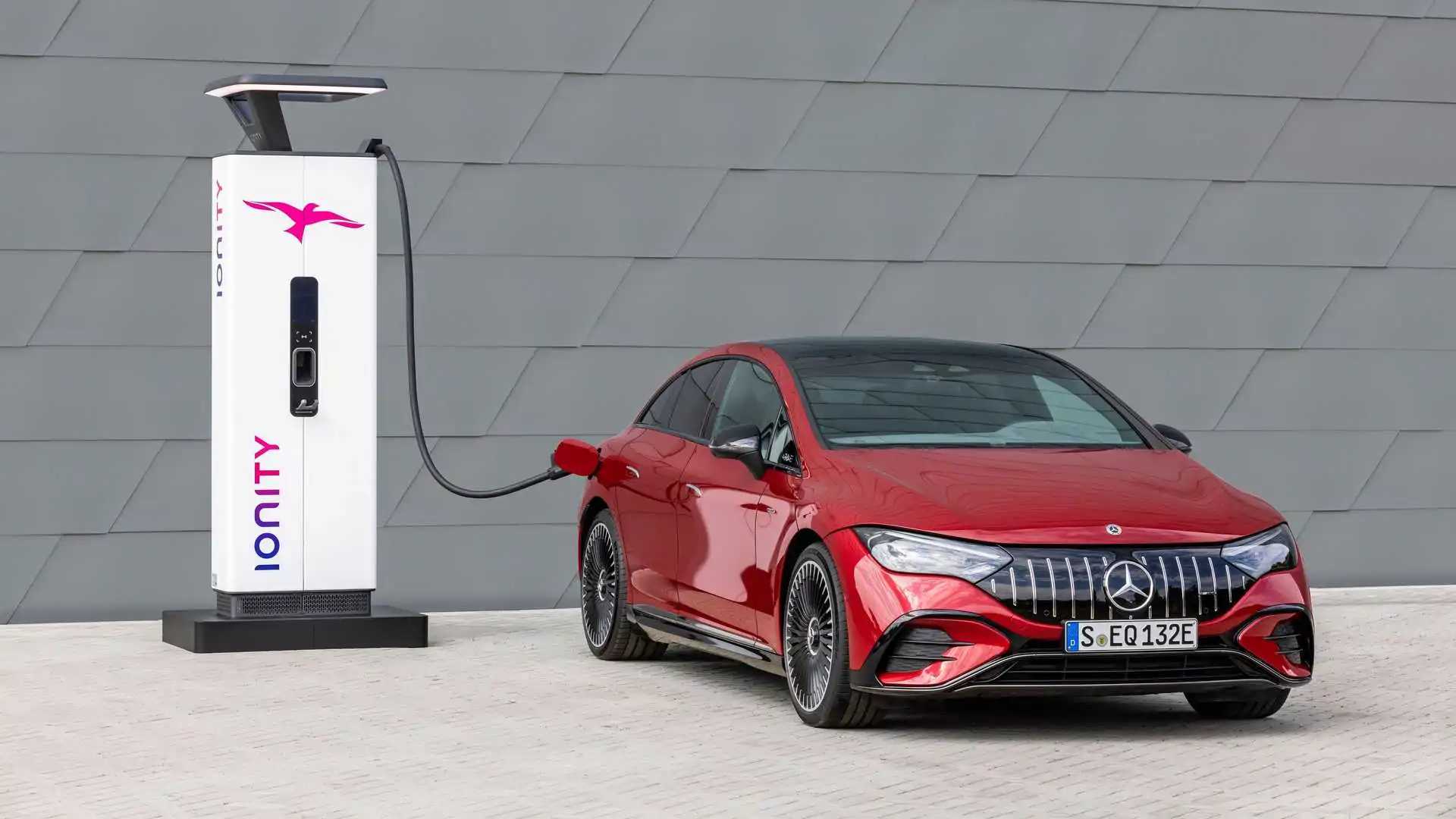 Mercedes-AMG EQE43 Debuts in Europe with 476 HP and Heaps Of Torque