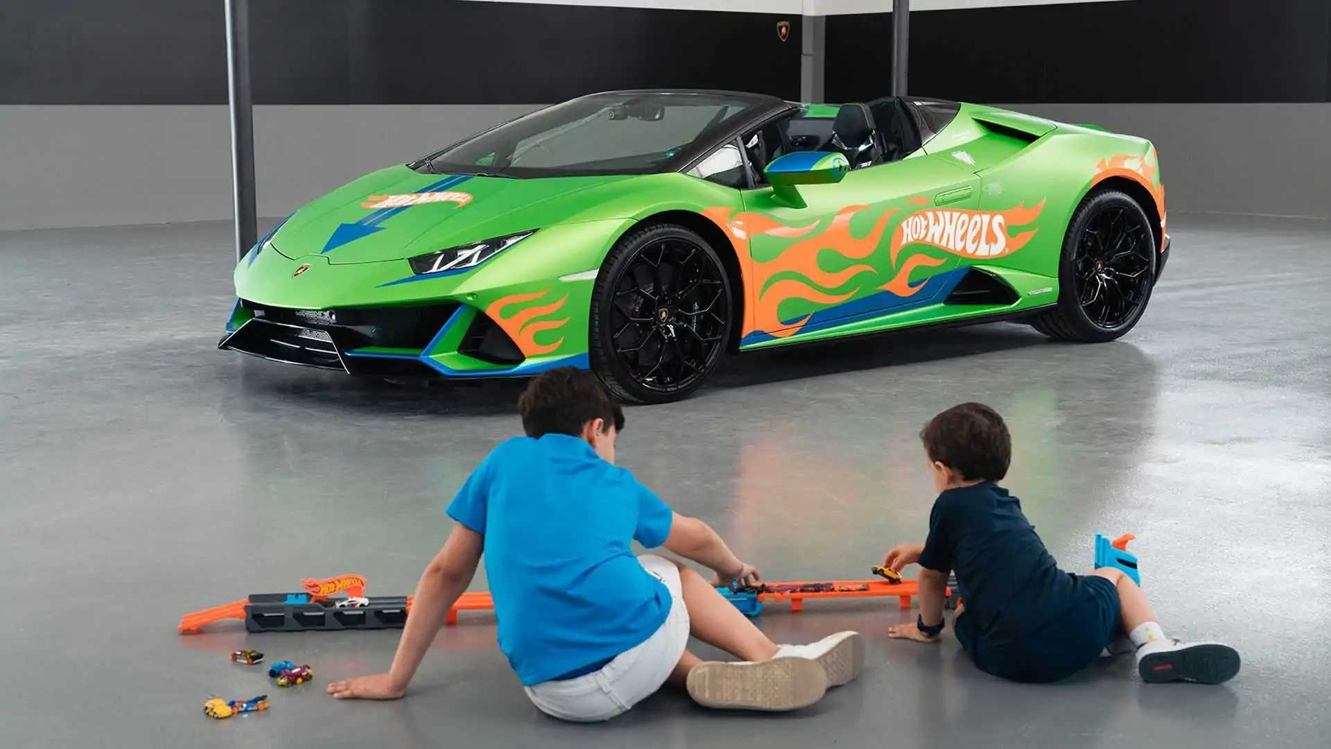 Lamborghini Huracan SUPERTOYS Puts Full-Size Hotwheels on The Road