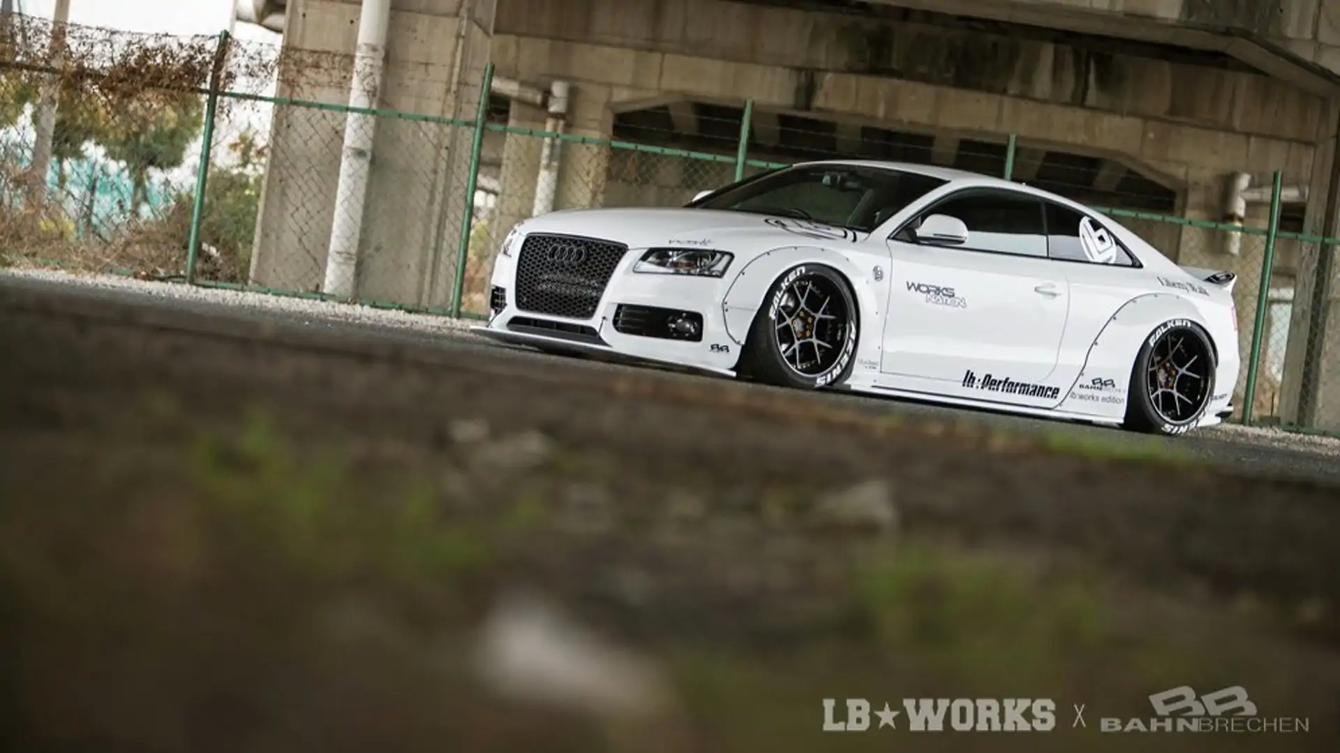 Liberty Walk Audi A5/S5 widebody 