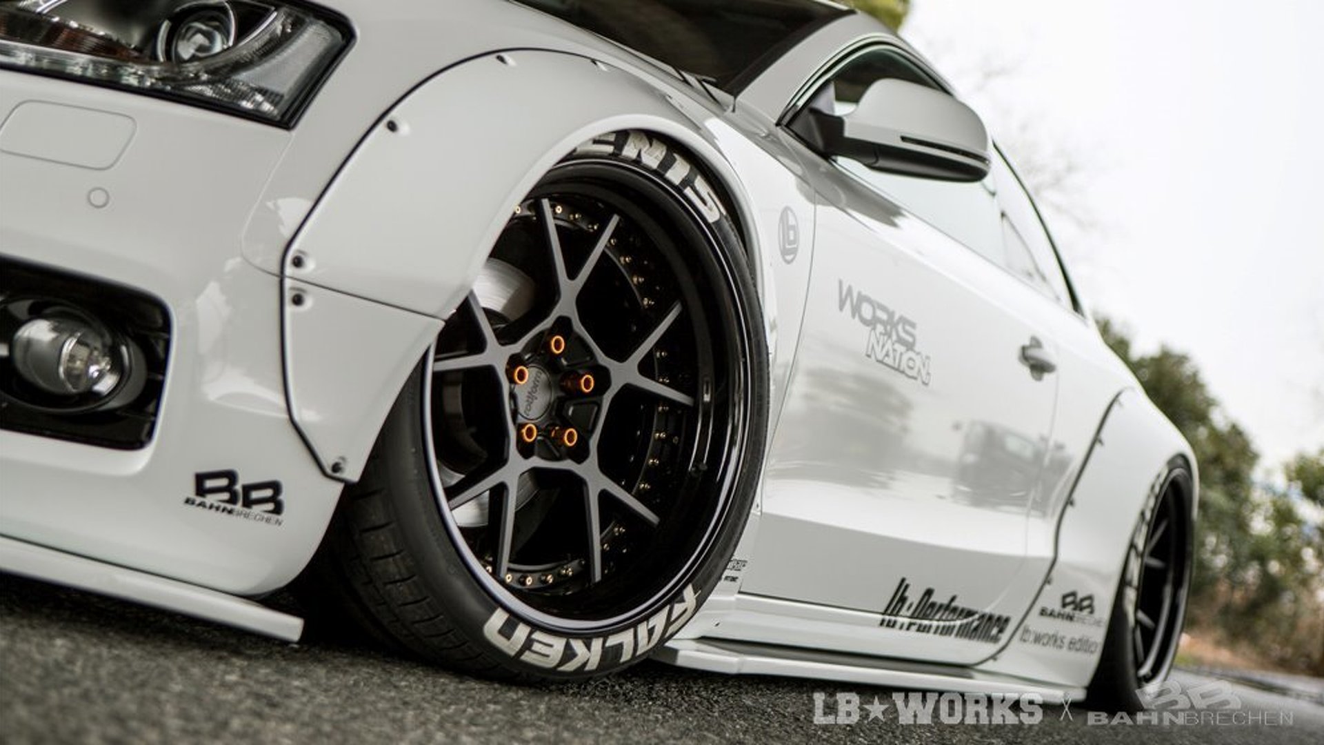 Liberty Walk Audi A5/S5 widebody