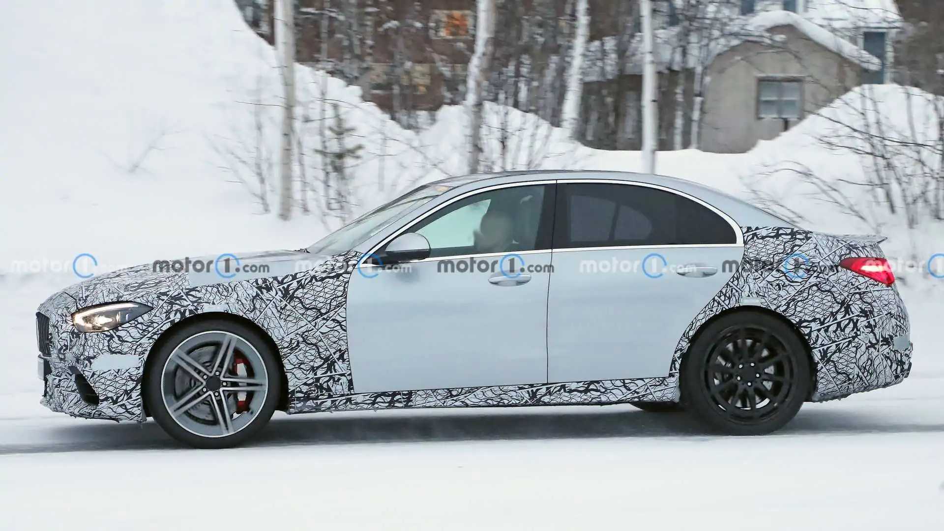 Mercedes-AMG C63 Sedan and Wagon Spied with Less Camo