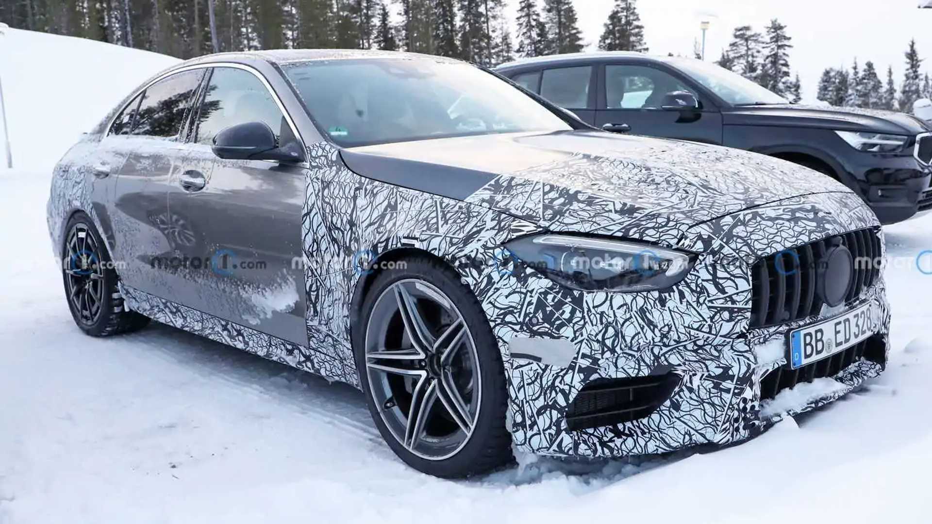 Mercedes-AMG C63 Sedan and Wagon Spied with Less Camo