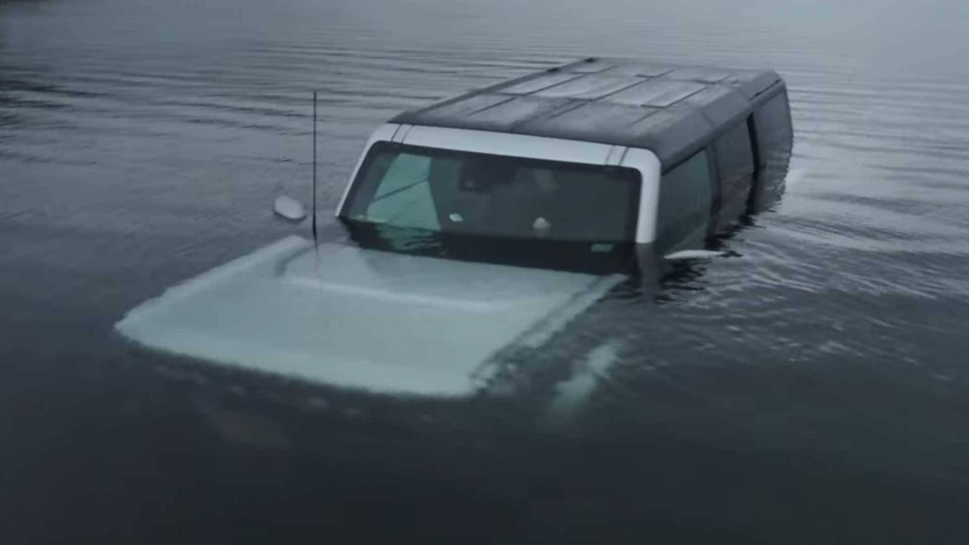 Ford Bronco Doesn't Want to Roll with The Tide. Gets Sucked By The Sea