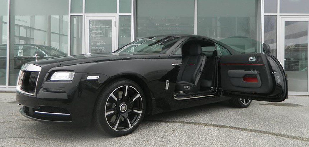 Rolls-Royce Wraith Carbon Fiber doesn't seem to be lighter