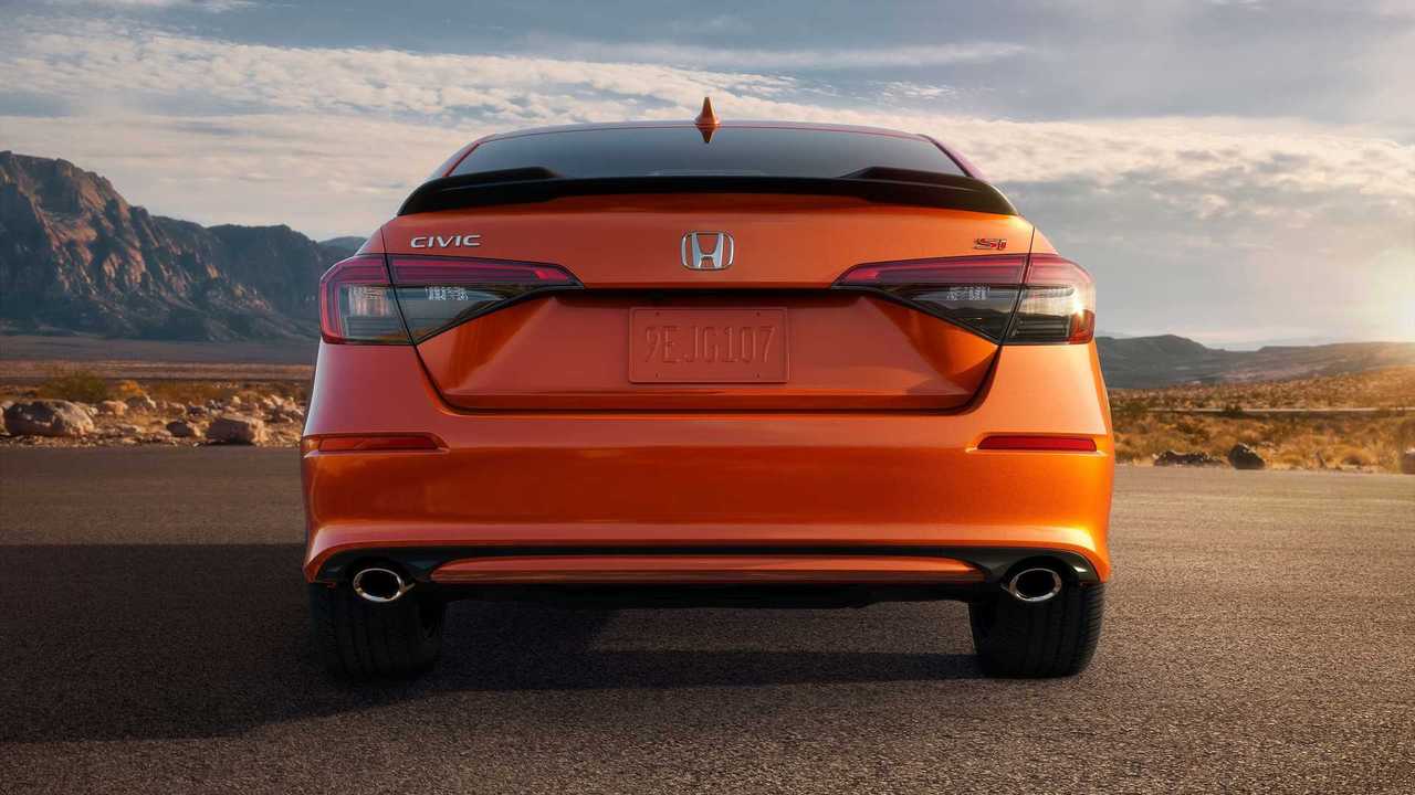 2022 Honda Civic Si Video: Canadian Version is Better Equipped