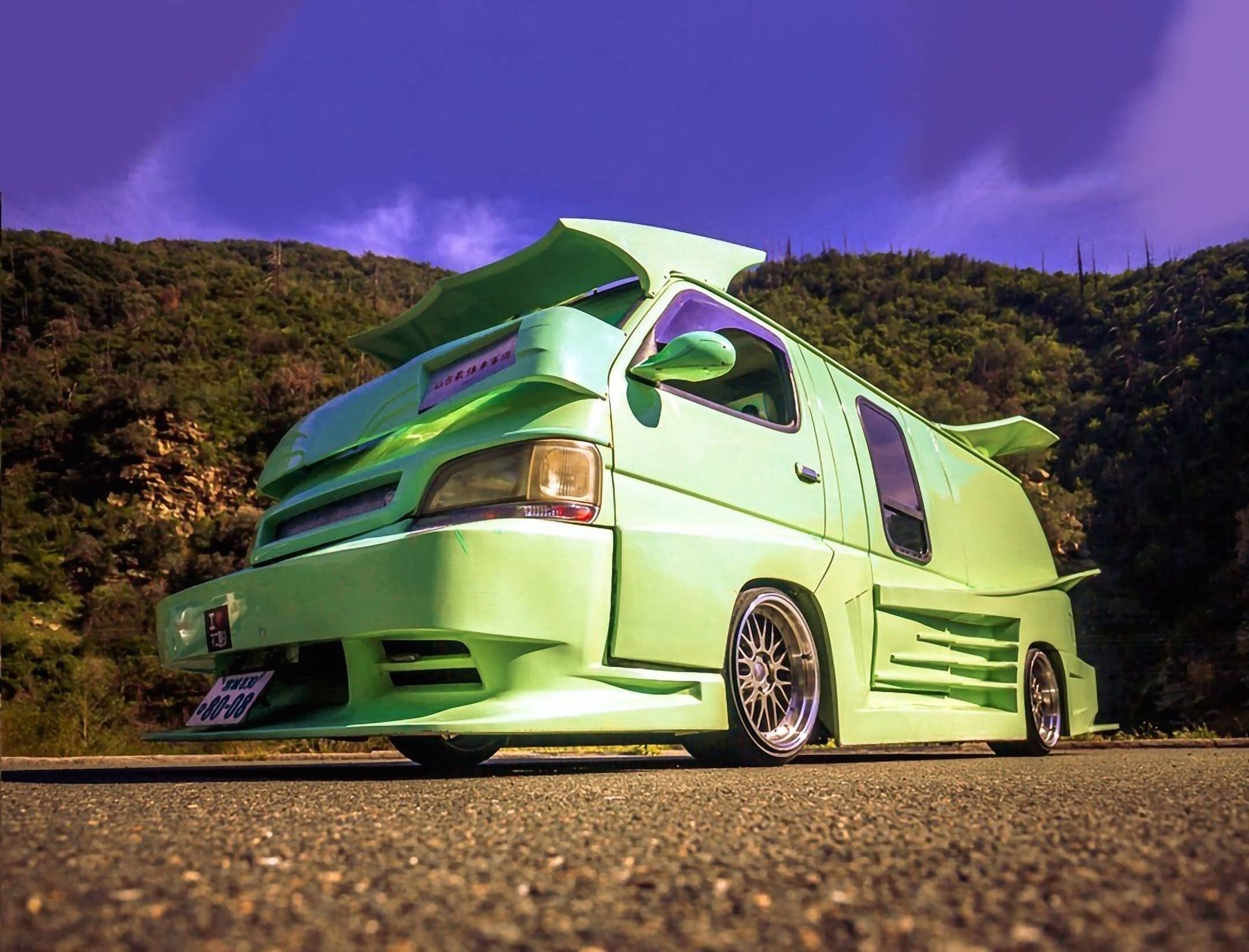 This Bosozoku Toyota Hiace is Great for L.A's Diverse Car Culture