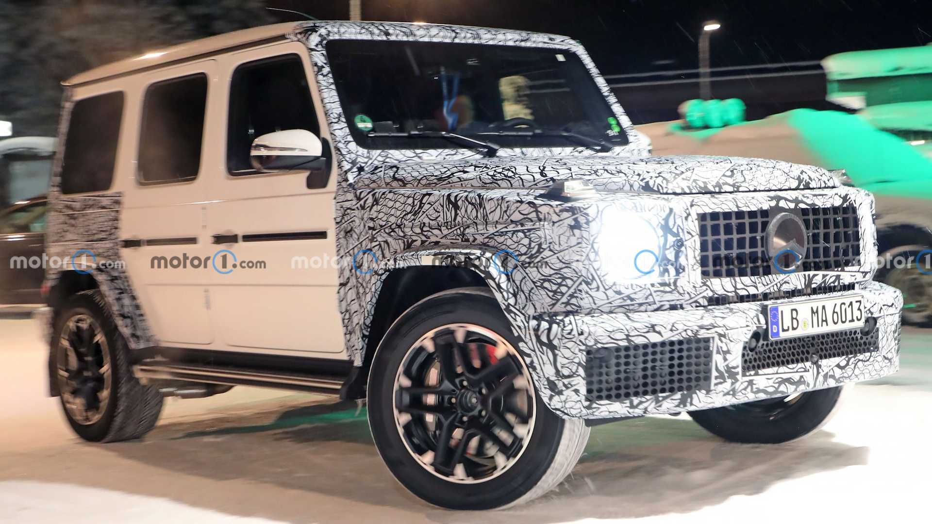 Mercedes G63 Spy shots Show Off-Roaders Getting Design Refresh