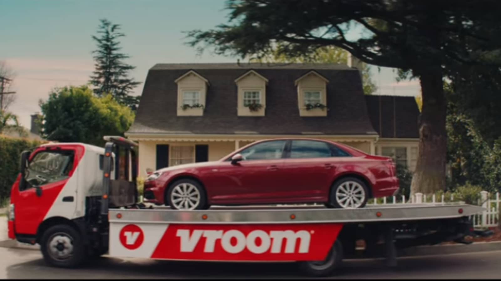 Vroom's Super Bowl ad captures how awful car dealerships are