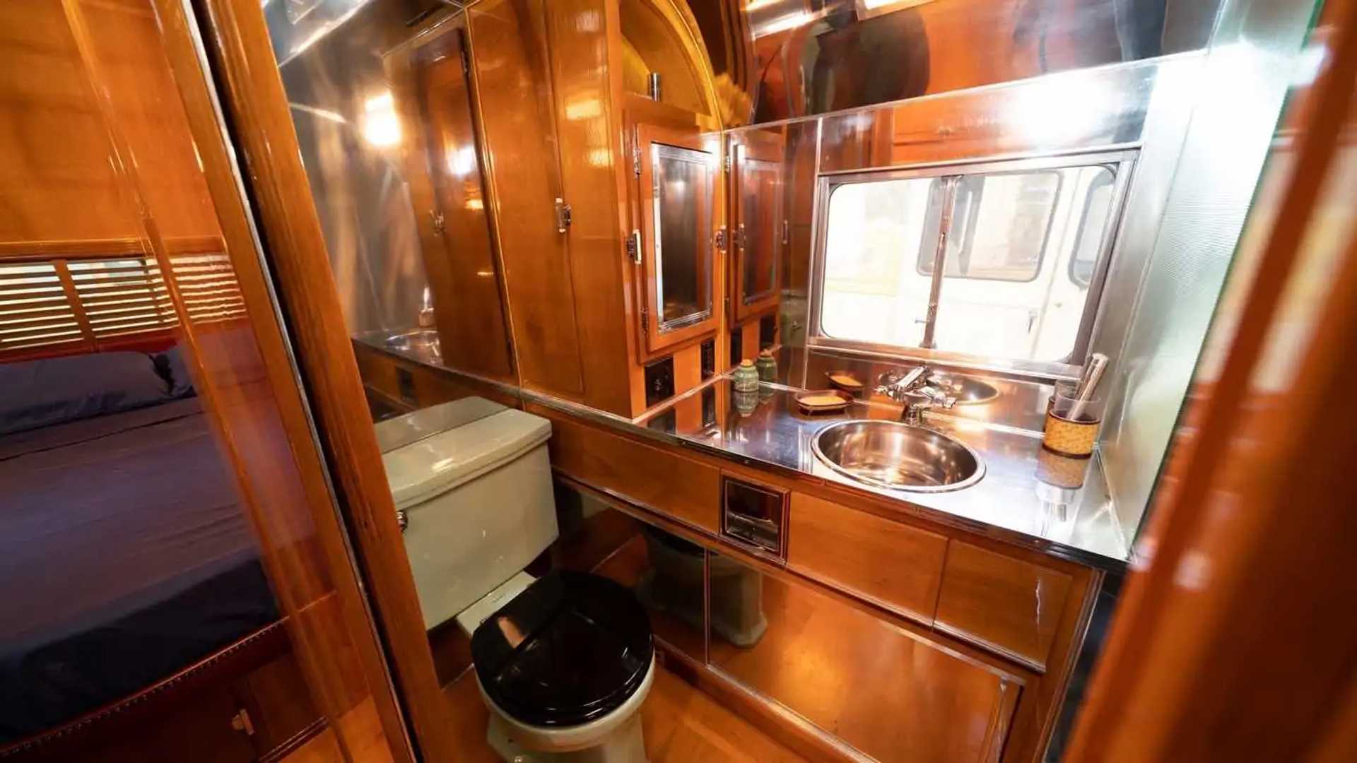 1950 Westcraft Capistrano Is Expensive, Old-School Travel Trailer