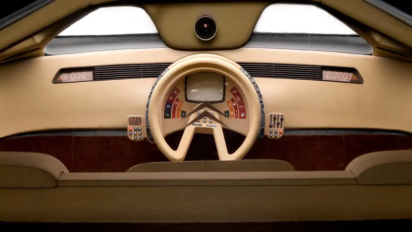 These Weird Steering Wheels Never Made It To Reality