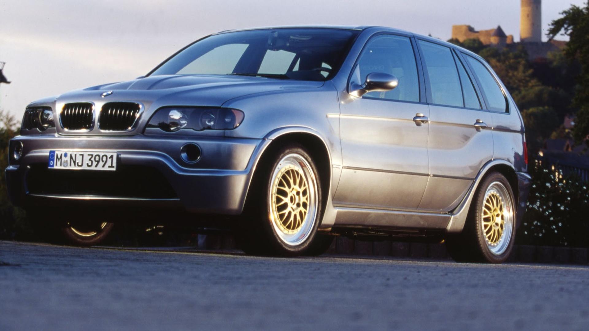 BMW Displays the X5 Le Mans Concept and Its V12 Engine With 700+HP