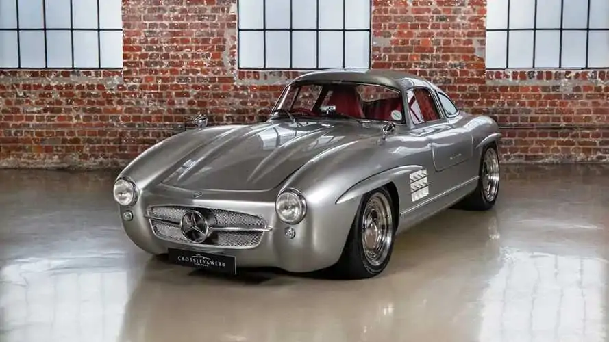 Mercedes SLK 32 AMG Must Die, So This Gullwing Replica Can Live