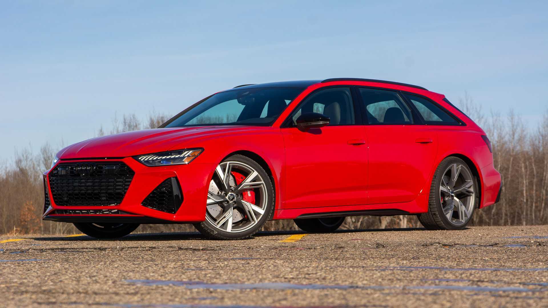 2021 Audi RS6 Avant Drag Races Itself in Stock Vs. Tuned Showdown