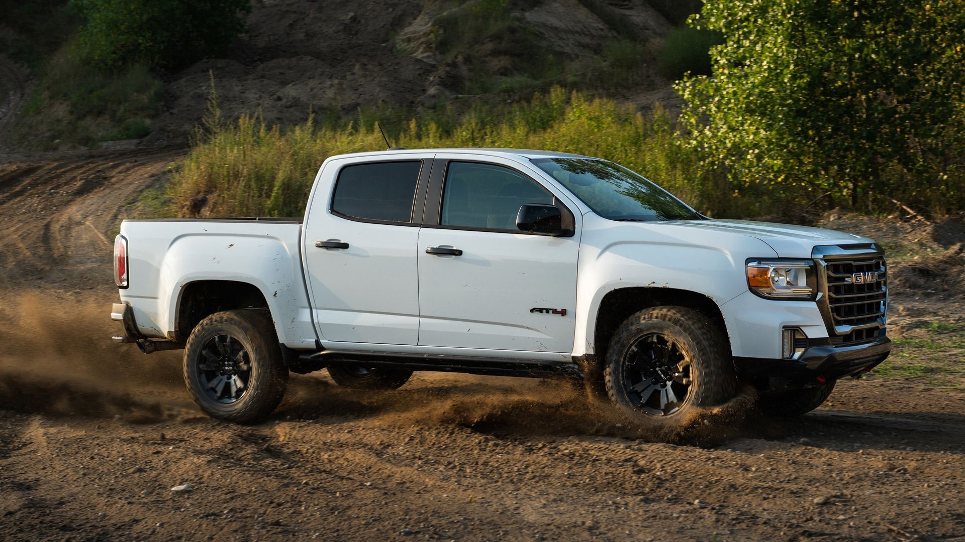 2021 GMC Canyon AT4 gets more off-road performance edition