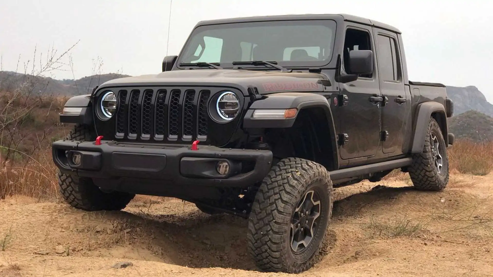 Officially, the Jeep Gladiator 4xe Plug In Hybrid is Now Available [UPDATE]