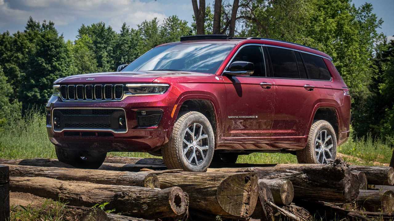 Jeep Grand Cherokee L loses quadra-lift suspension due to chip shortage