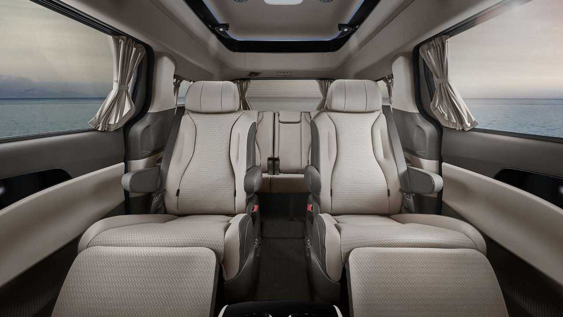 2021 Kia Carnival Limo Is A High End People Mover With A Large TV