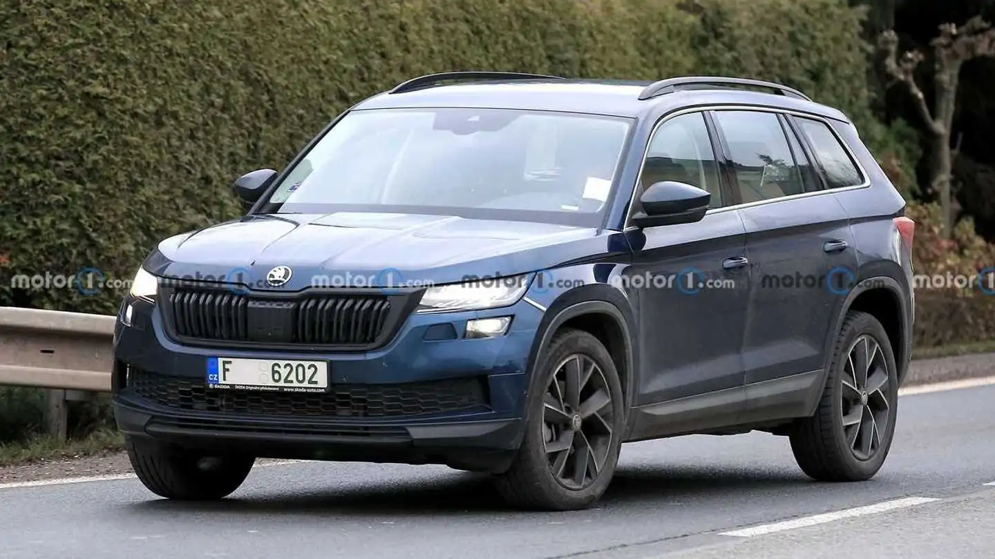 2021 Skoda Kodiaq Facelift Revealed With Deceiving Camouflage