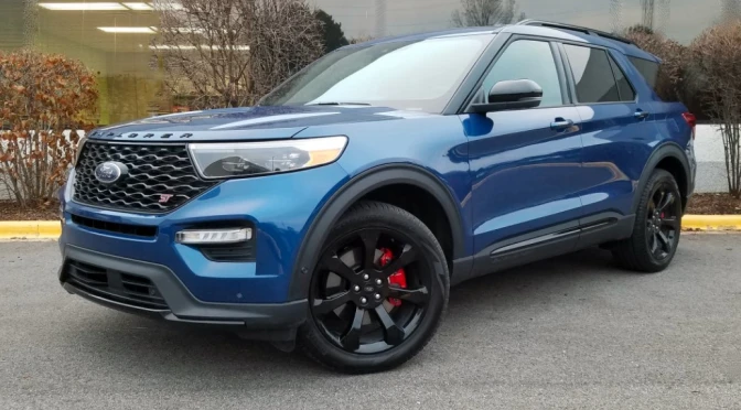 2022 Ford Explorer ST to Come With Standard Rear-Wheel Drive