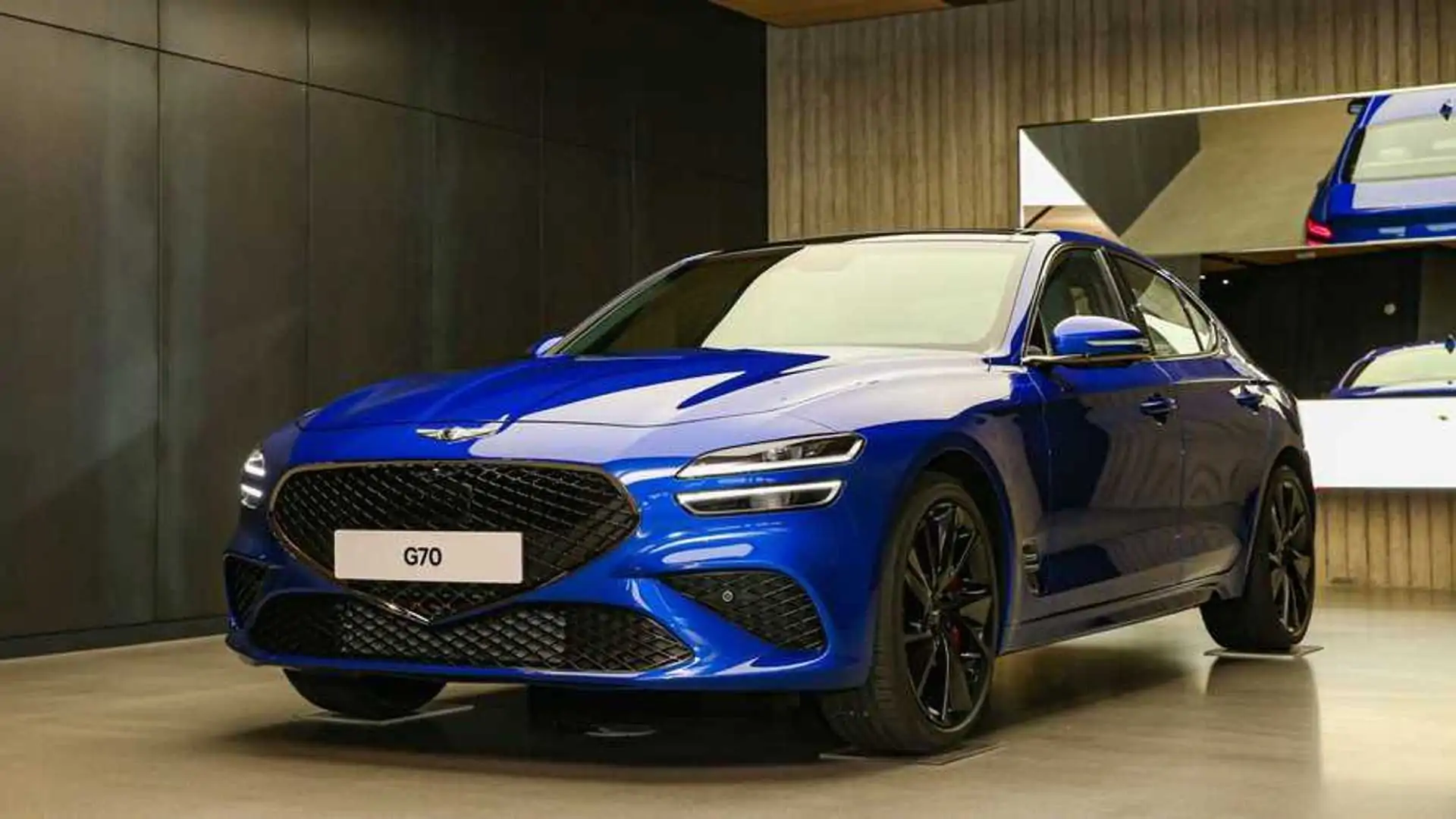 2022 Genesis G70 Shows Major Facelift In Real Images, Gains Drift Mode