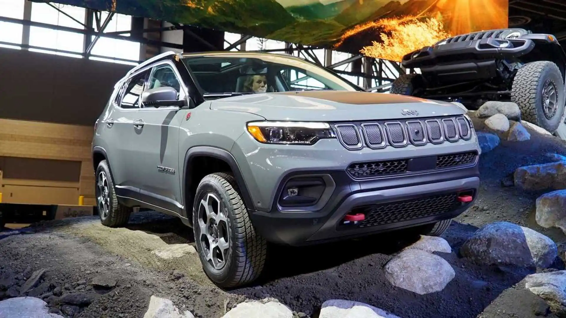 2022 Jeep Compass - Snazzy Interior and Safety Tech In Chicago