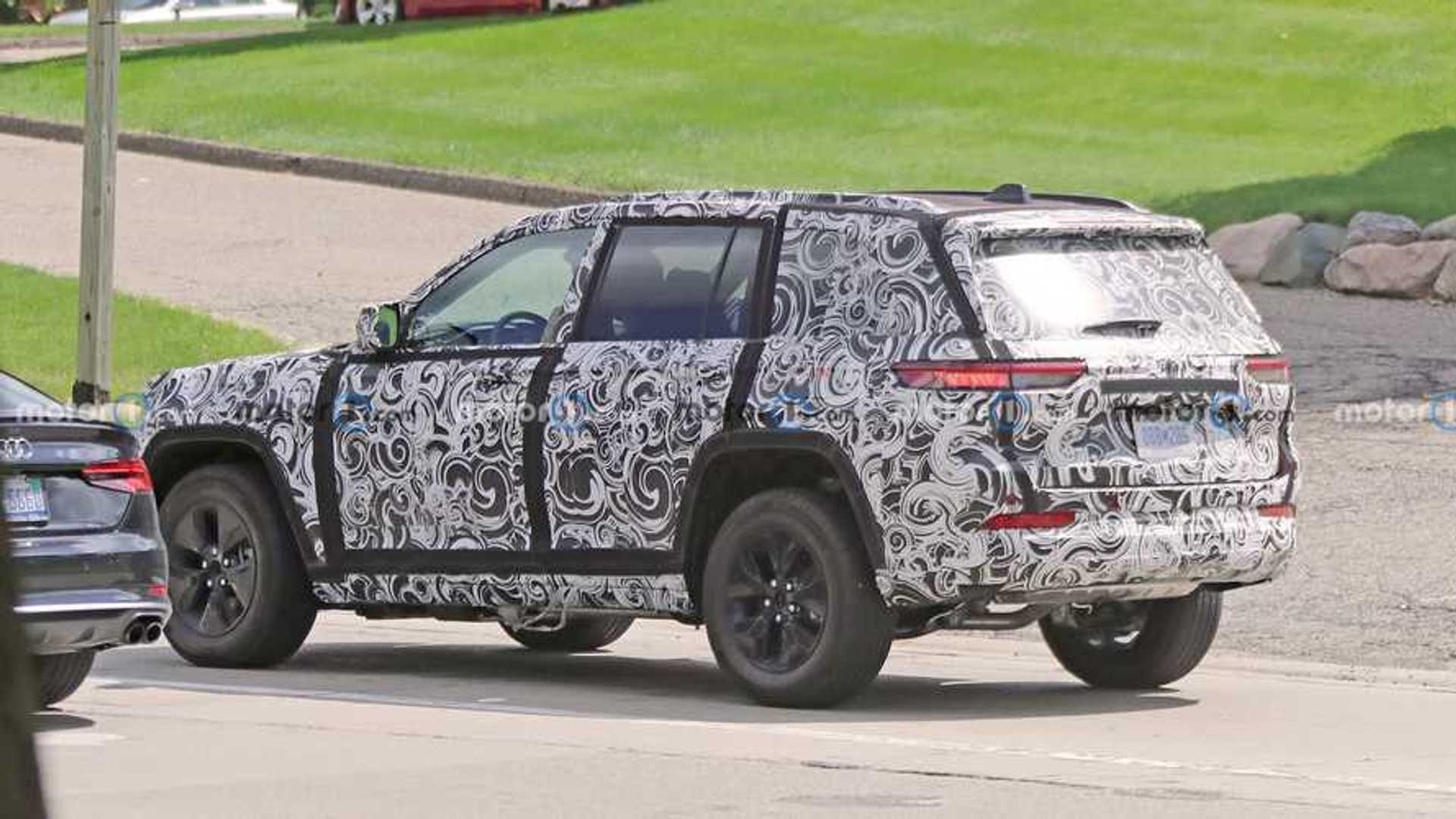 2022 Jeep Grand Cherokee to Get Inline-Six Motor