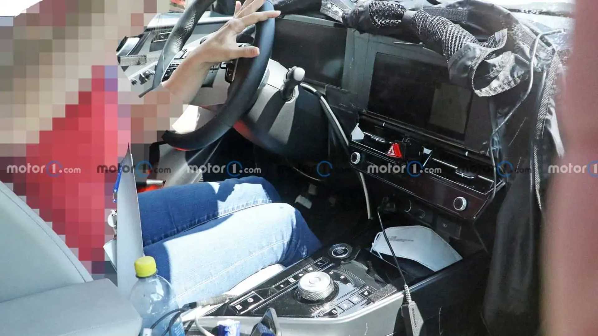 2022 Kia Niro Inside with All-New Dashboard Design