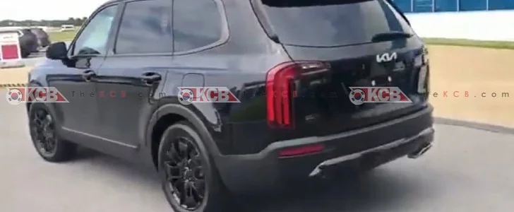 2022 Kia Telluride leaked with a new logo and more standard equipment