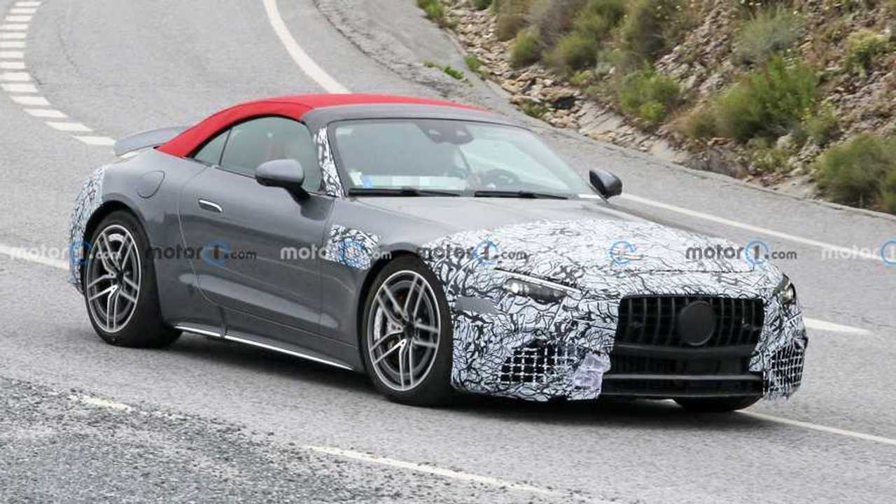 2022 Mercedes-AMG SL - Less Camouflage Than Ever