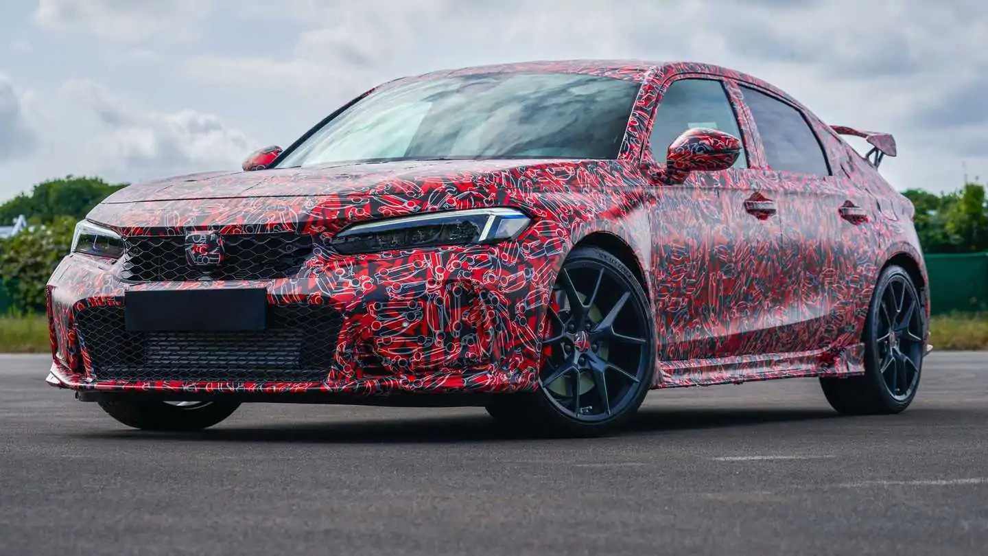 2023 Honda Civic Type R Teased In Full Camo