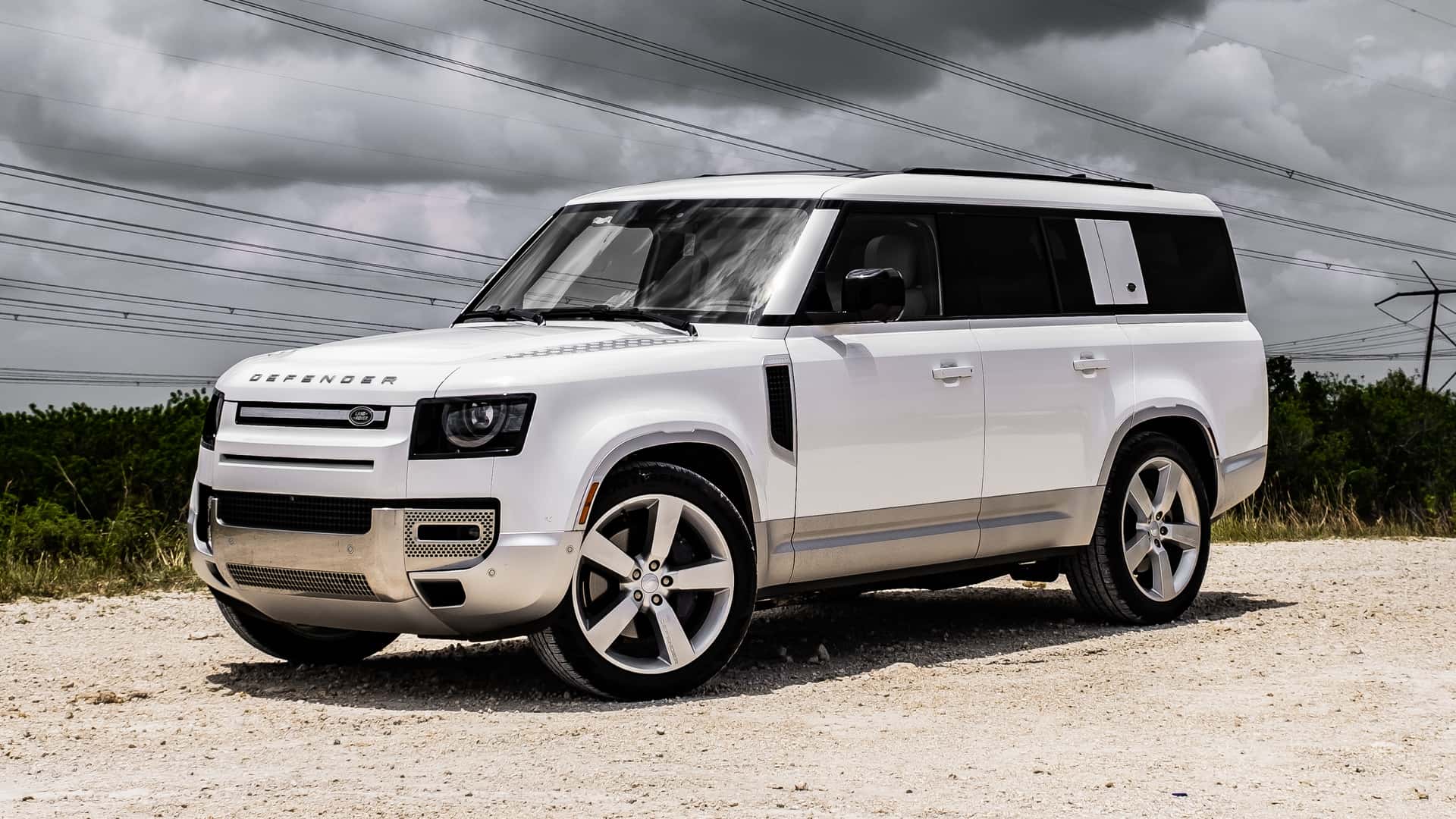 Three-Row Land Rover Defender 130 First Test