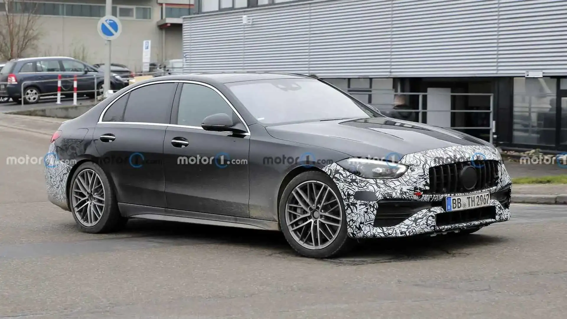 Mercedes-AMG C43 Spy Shots: Mercedes-AMG Mercedes-AMG Sedan Continues Col