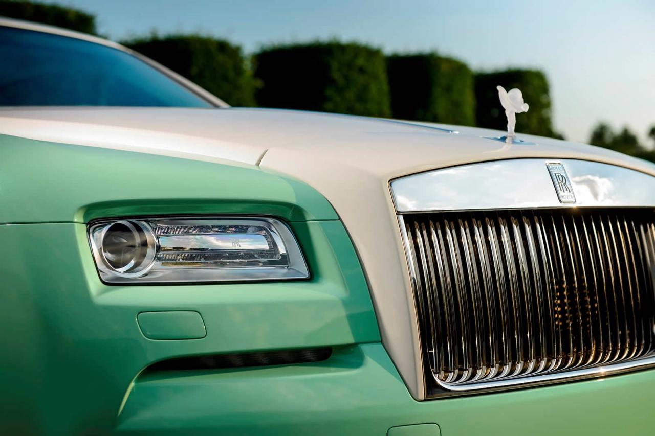 Michael Fux commissioned Rolls-Royce Wraith in lime green.