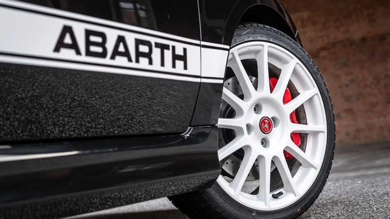 Limited Abarth 695 Esseesse is the Fastest Model in The Lineup