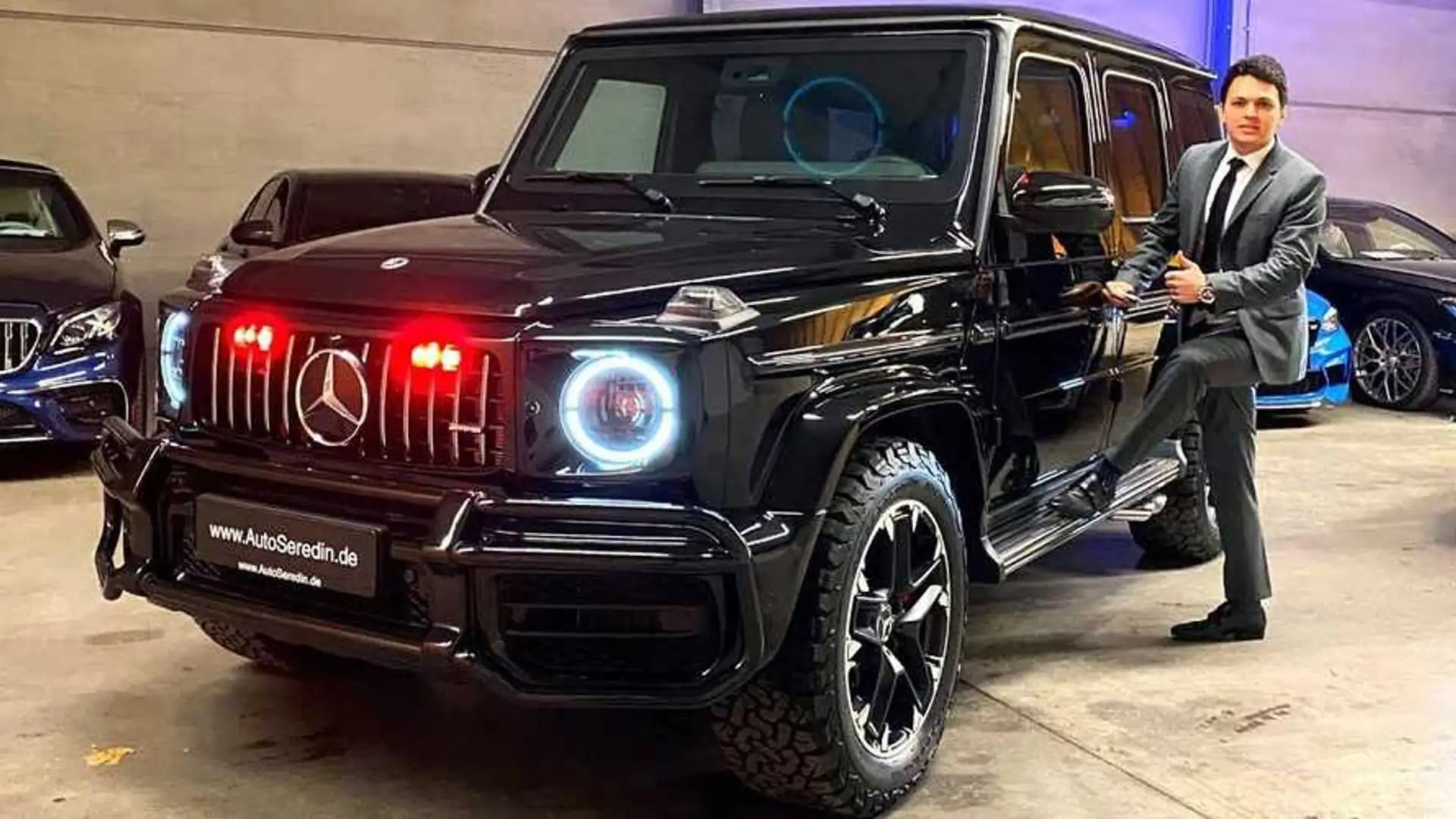 Mercedes-AMG G63 Armored Mercedes is a Luxury Tank