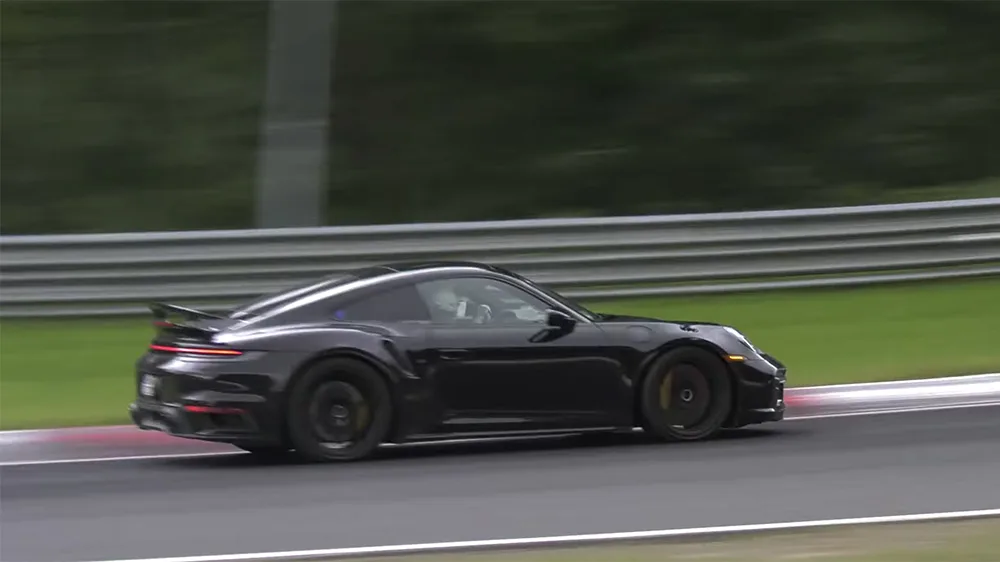 Porsche 911 Hybrid Shown at Nurburgring with Only Two Seats