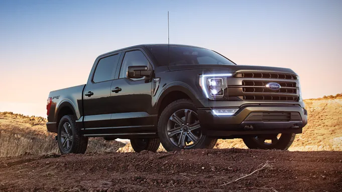 Ford F-150 hybrid powers house's space heater and lamp as neighborhood goes dark