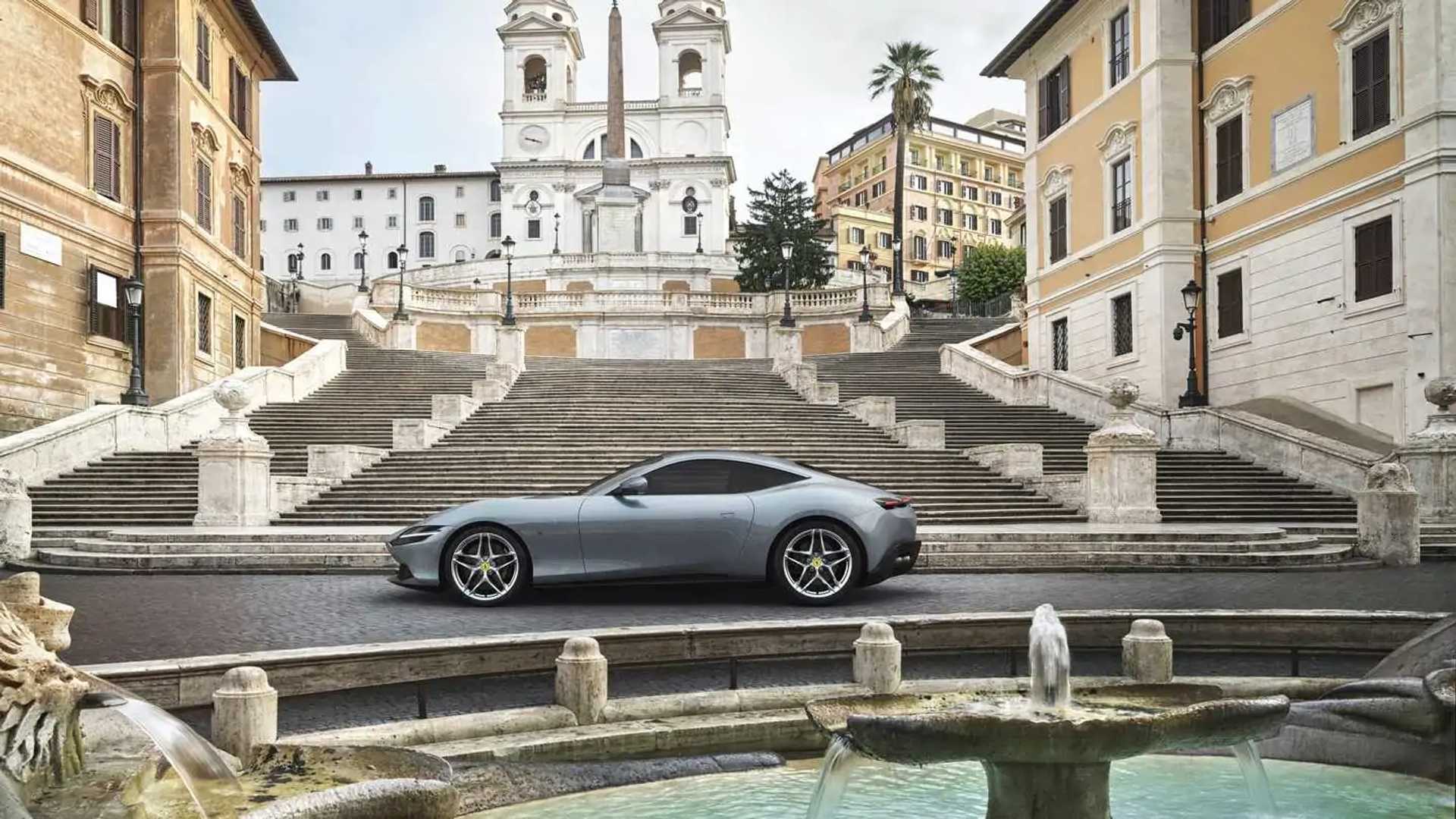 Ouch! Ferrari Roma Gets Stuck on Narrow Italian Street