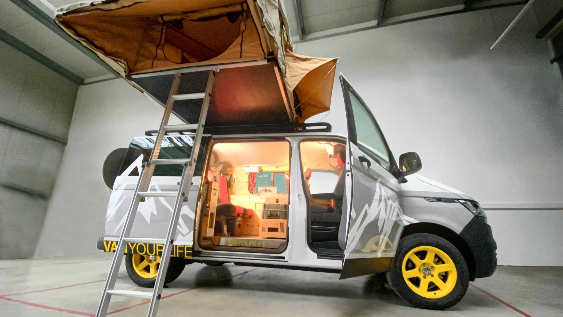 The Flowcamper Casper packs big living into tiny Volkswagen Spaces