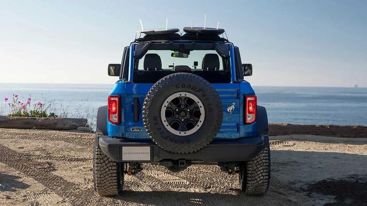 Ford Bronco Riptide Concept is Decked Out for Day at The Beach