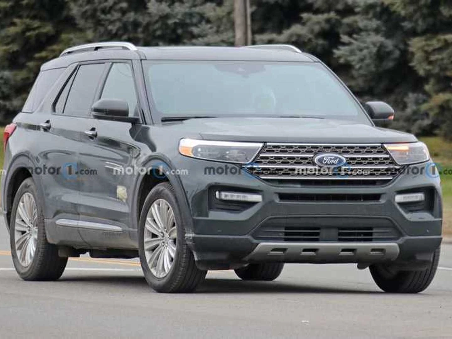 2021 Ford Explorer King Ranch Reveals Its Big Badges In New Spy Photos