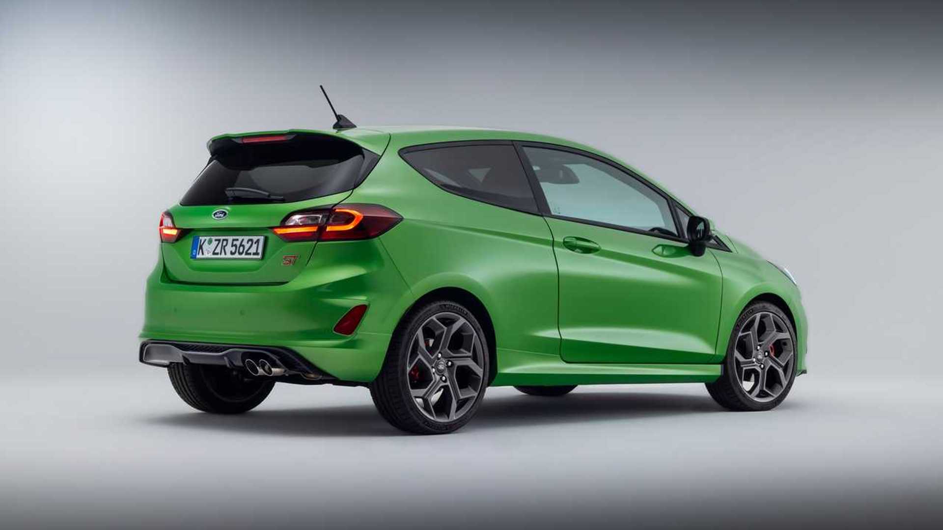 2022 Ford Fiesta Facelift Debuts Matrix LED Headlights, Extra Torque For ST