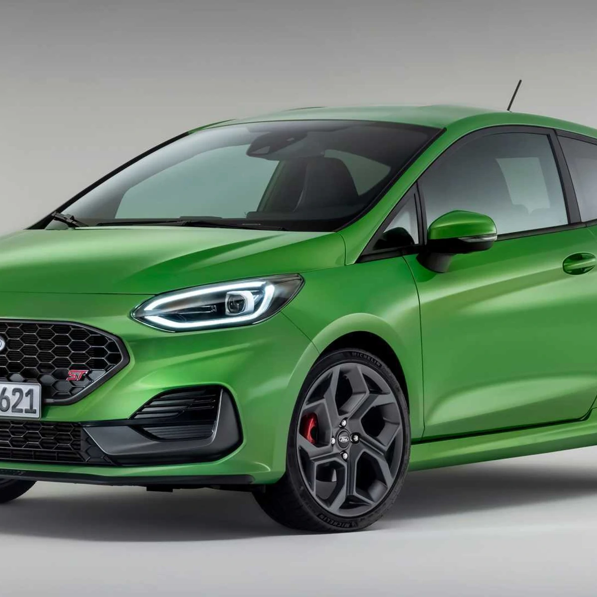 2022 Ford Fiesta Facelift Debuts Matrix LED Headlights, Extra Torque For ST