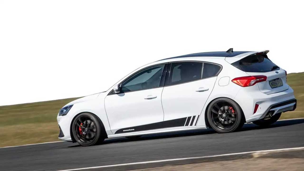 Ford Focus ST by Mountune has more power than the old Focus RS